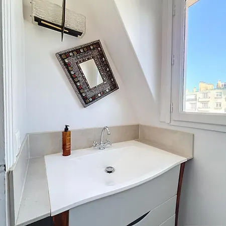A Magnificent Place With Terrace And Eiffel Tower View Appartement