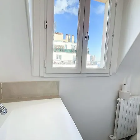 A Magnificent Place With Terrace And Eiffel Tower View Appartement