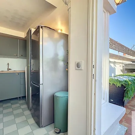 Appartement A Magnificent Place With Terrace And Eiffel Tower View